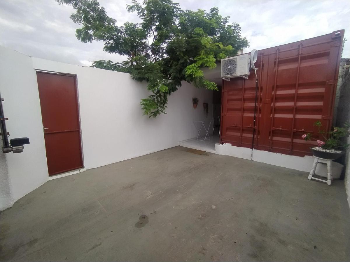 Container Lb Com Garagem Para Carros De Ate 4,5M บัววิสตา ภายนอก รูปภาพ